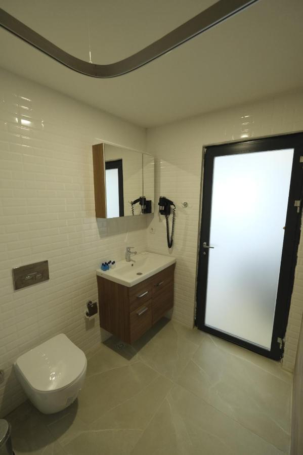 Tut Hotel Antalya Extérieur photo